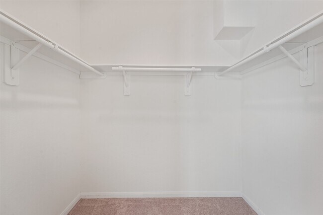 Photo - 5006 Fairwater Ct