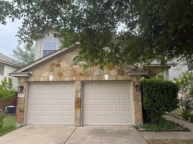 Building Photo - 10905 Dodge Cattle Dr