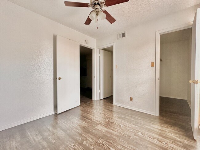 Photo - North Campus 1x1 @ University Quarters Unit B308