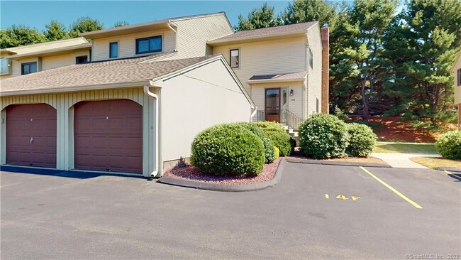 Photo - 1406 Summer Hill Dr Condo Unit 1406