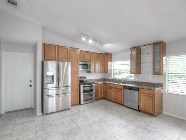Photo - 1505 Cougar Ct