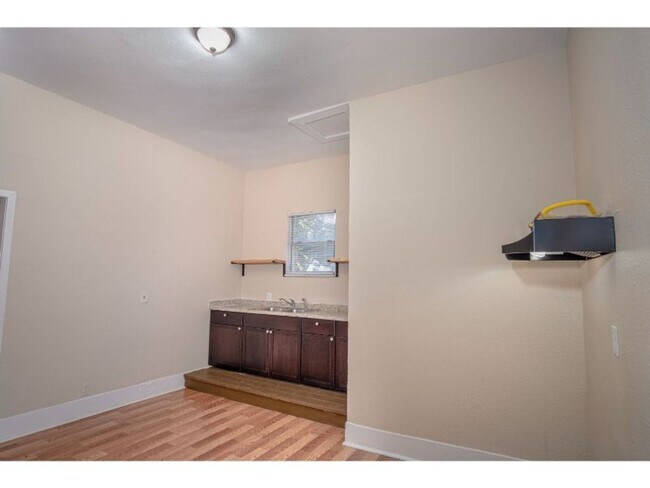 4109 S Presa St Unit 1