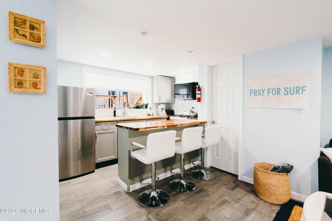 Photo - 13 Decatur Ave Unit B