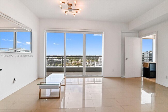 Photo - 60 SW 13th St Unit 1619