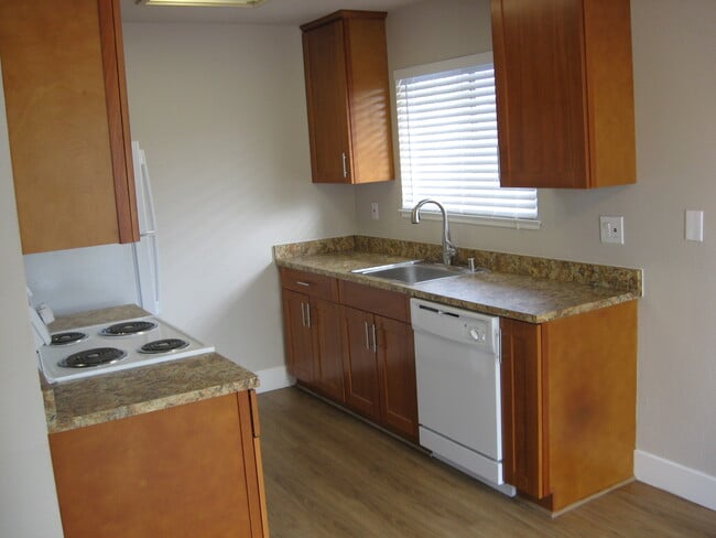 Photo - Four Twenty Union Apartments