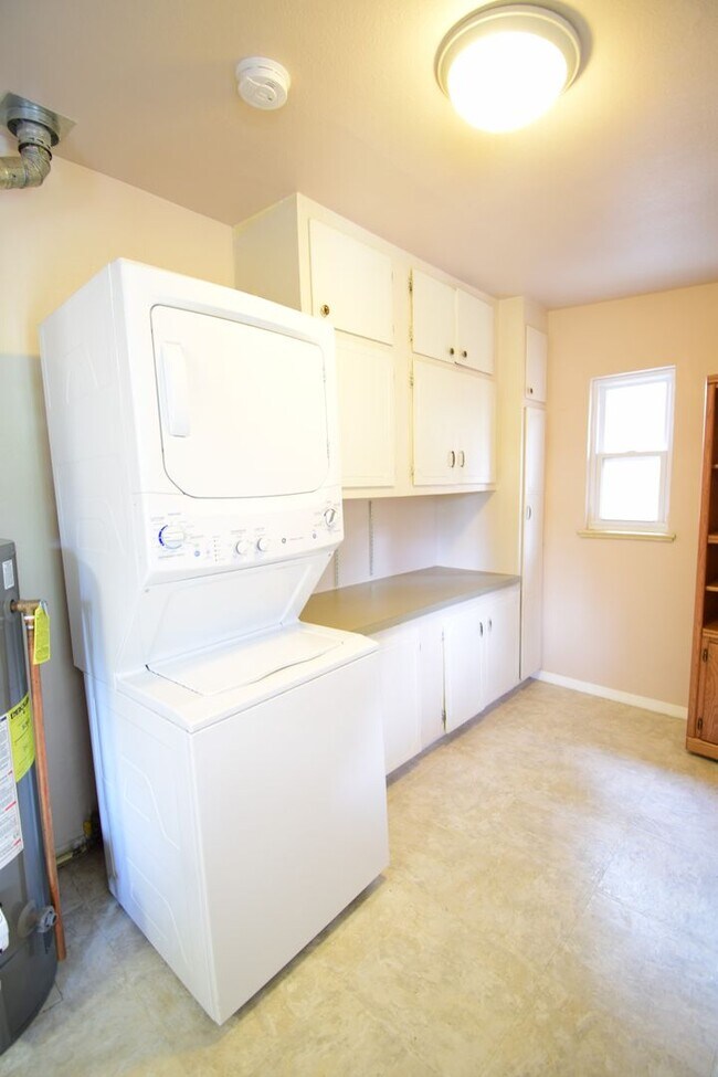 Photo - 3 Bedroom 1 Bath in Old Town Fort Collins