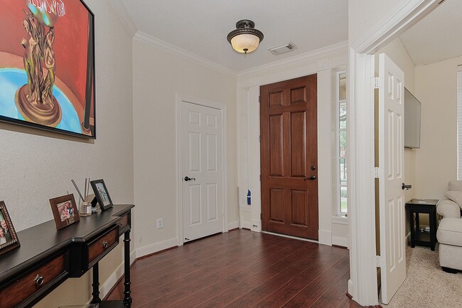 Photo - 79 History Row