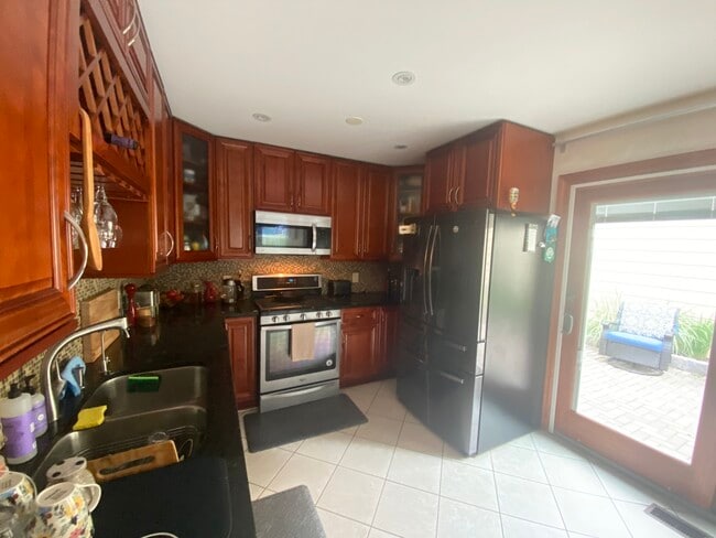 Photo - 1748 Brookdale Rd