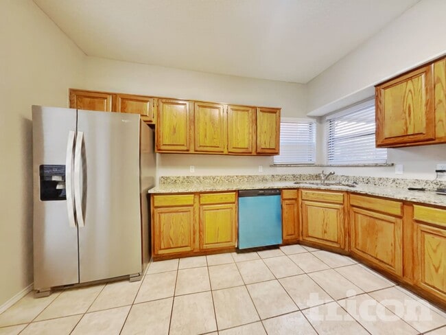 Photo - 1205 Laurel Ln