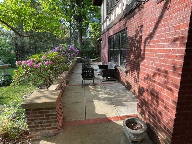 Photo - Historic Montford - Large Mock Tudor Home for Rent