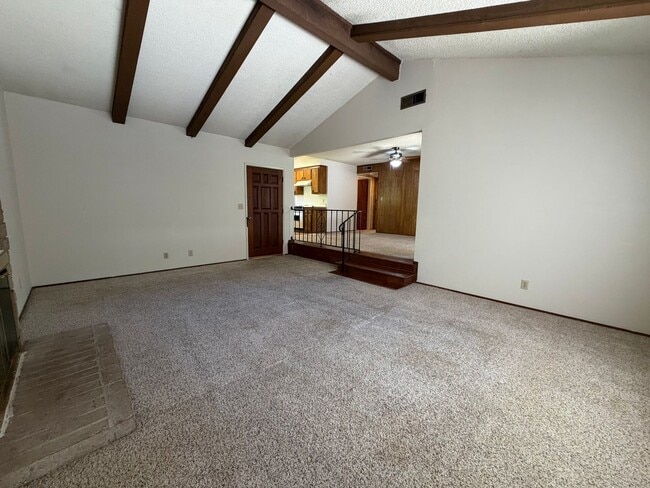 Photo - 7737-7739 Southcliff Dr