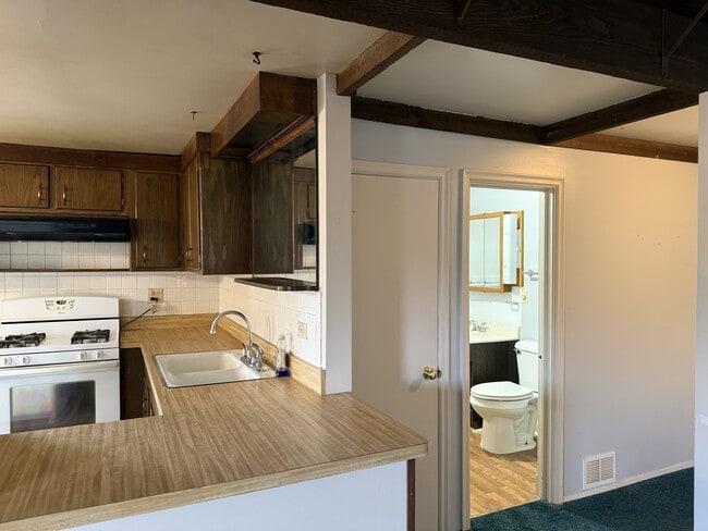 435 Warren St Unit 1