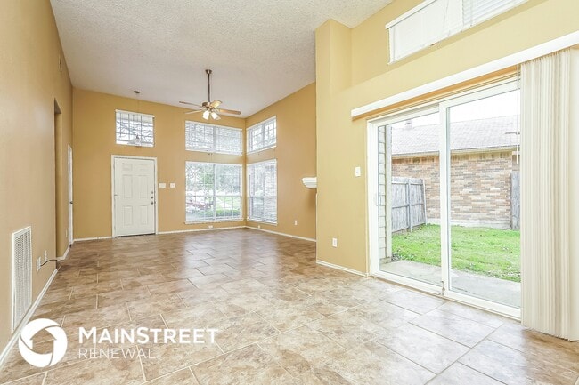 Photo - 1617 Savannah St