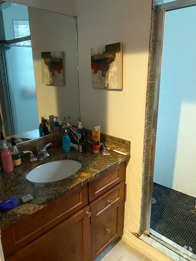 Building Photo - 64 Louis Prang St Unit 3 Rental