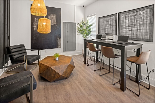 Business Center - Cadence at Cates Creek