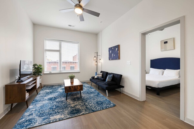 Photo - 633 E Main St Unit ID1031627P