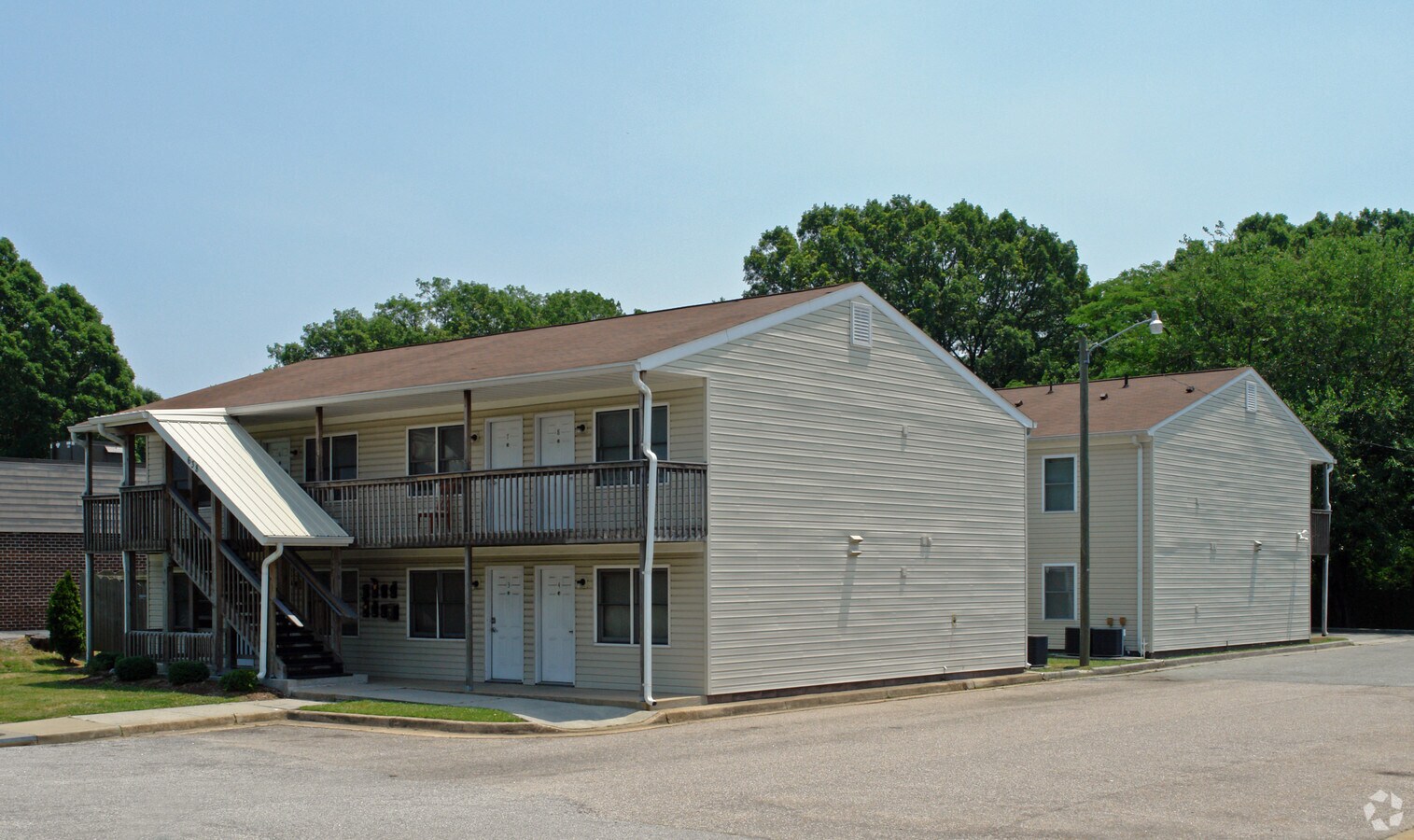 Photo - 638 J Clyde Morris Blvd Apartments