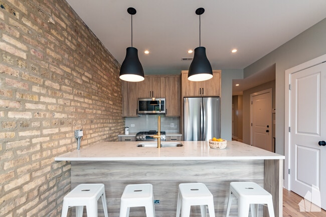 Photo - 2535 N Campbell Ave Unit 1