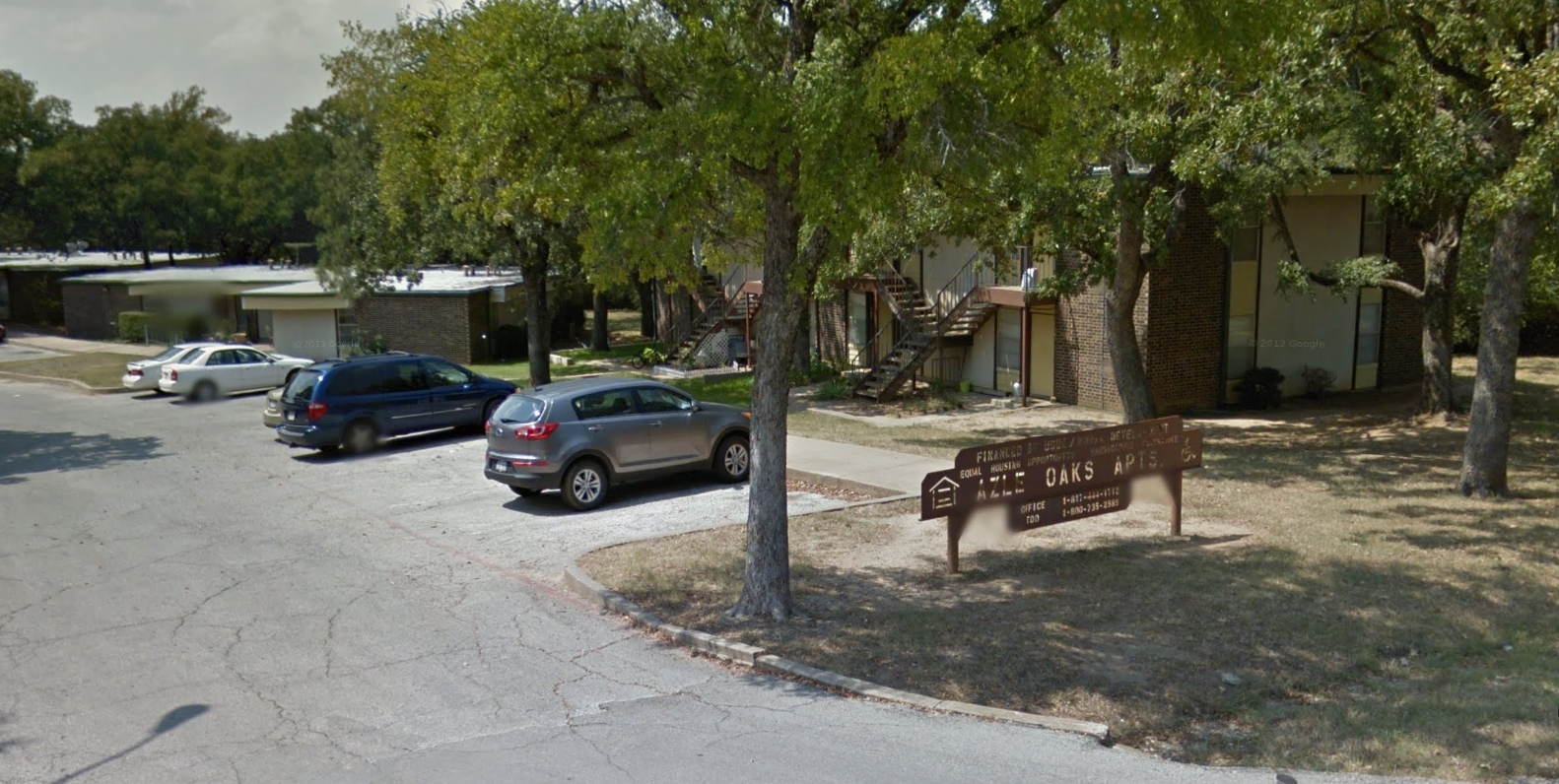Photo - Azle Oaks Apartments