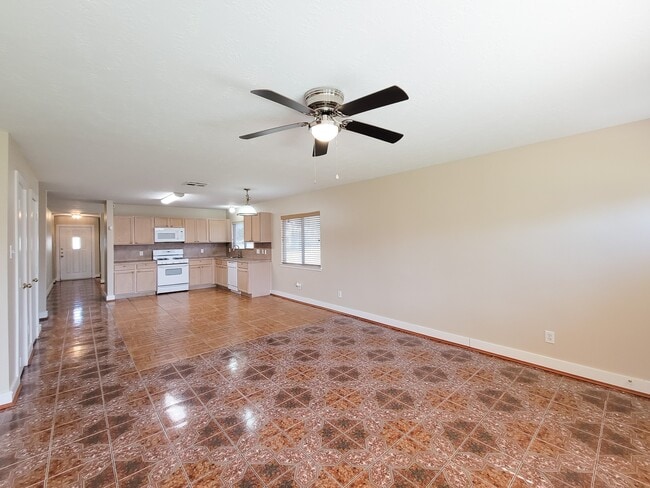 Photo - 19803 Falcon Hill Ct