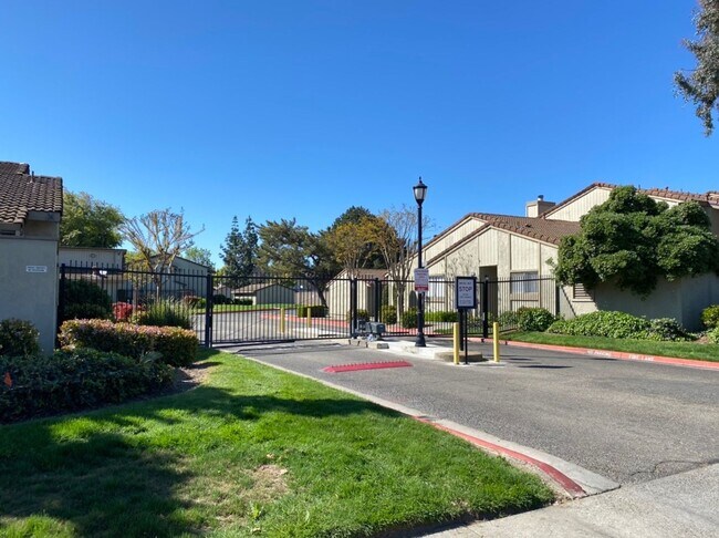 Photo - Large Condo near Freeway Access! Unit D