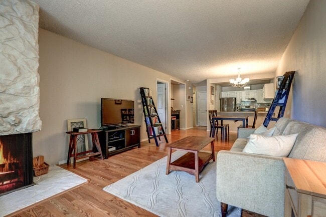 Photo - Downtown Redmond, 2 Bed Condo unit