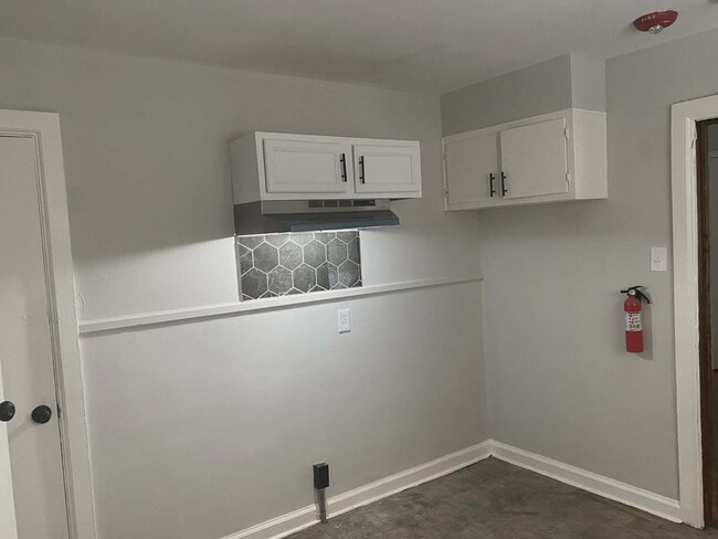 Photo - 828 Baltimore St