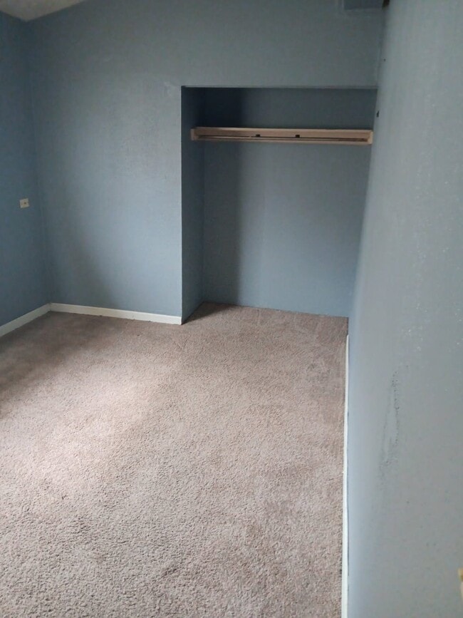 Photo - 1331-1333 Thurston St Unit 1341