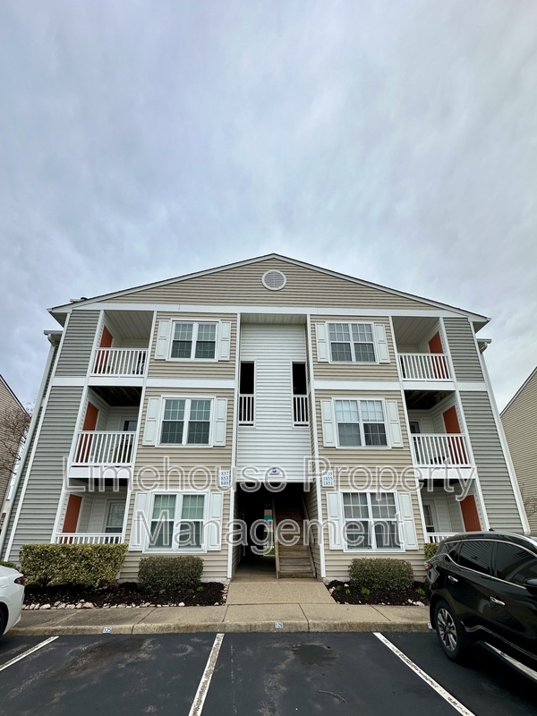 Photo - 1849 Chantilly Ct Condo Unit 501