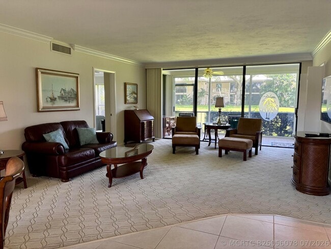 Photo - 3 SE Turtle Creek Dr Unit A