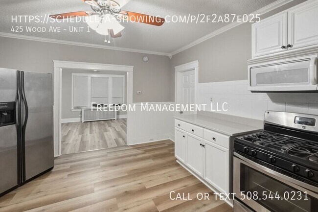 Photo - 425 Wood Ave Unidad 1