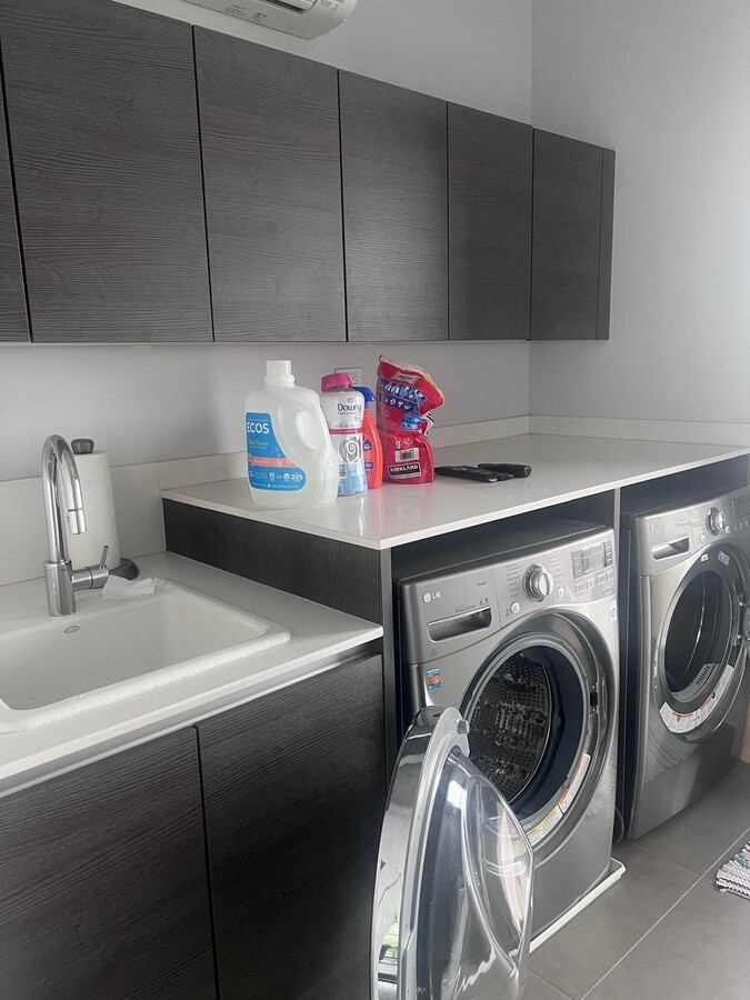 Photo - 3062 NE Harrison Dr Unidad #B