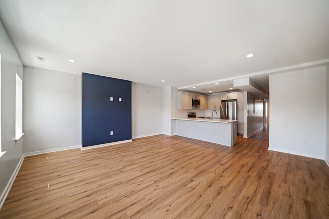 Photo - 5 N Walnut St Unit B