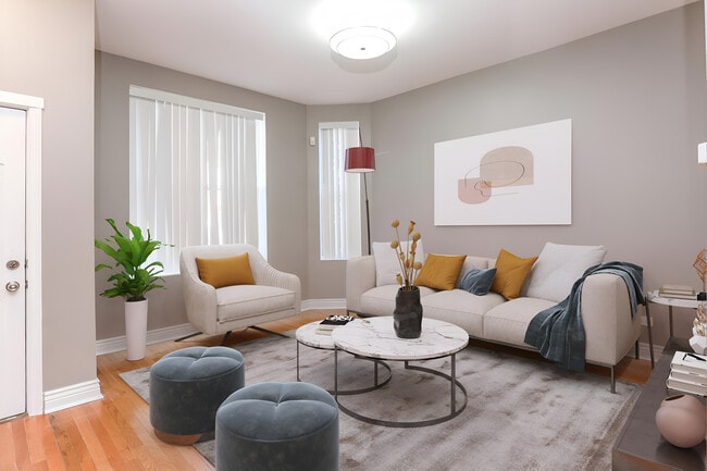 Photo - 2613 W Evergreen Ave Unit #  01F