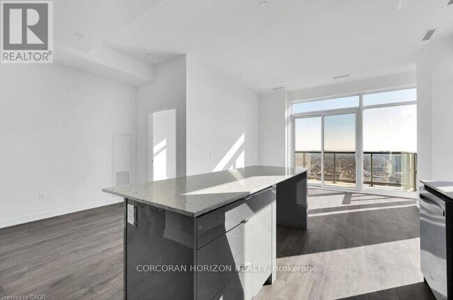 Photo - 55 Duke St W Unit 2508
