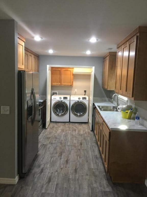 Photo - 406 W 2nd St