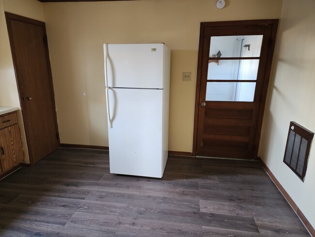 Photo - Benjamin st apt#2 Unit 2