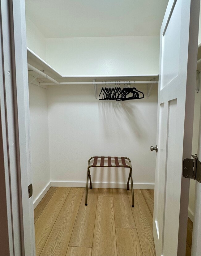 Photo - 1040 E 11th Ave