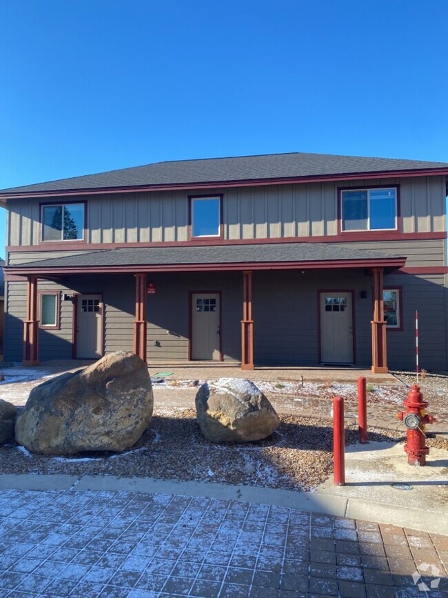 Building Photo - 161 E Tall Fir Ct Unit A Rental