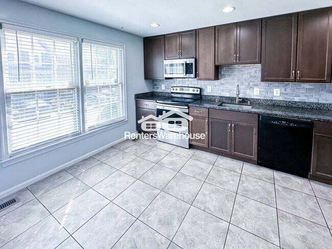 Photo - 2307 Patternbond Dr