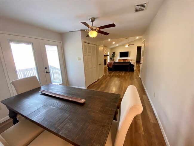 Photo - 7210 Smokey Hill Rd