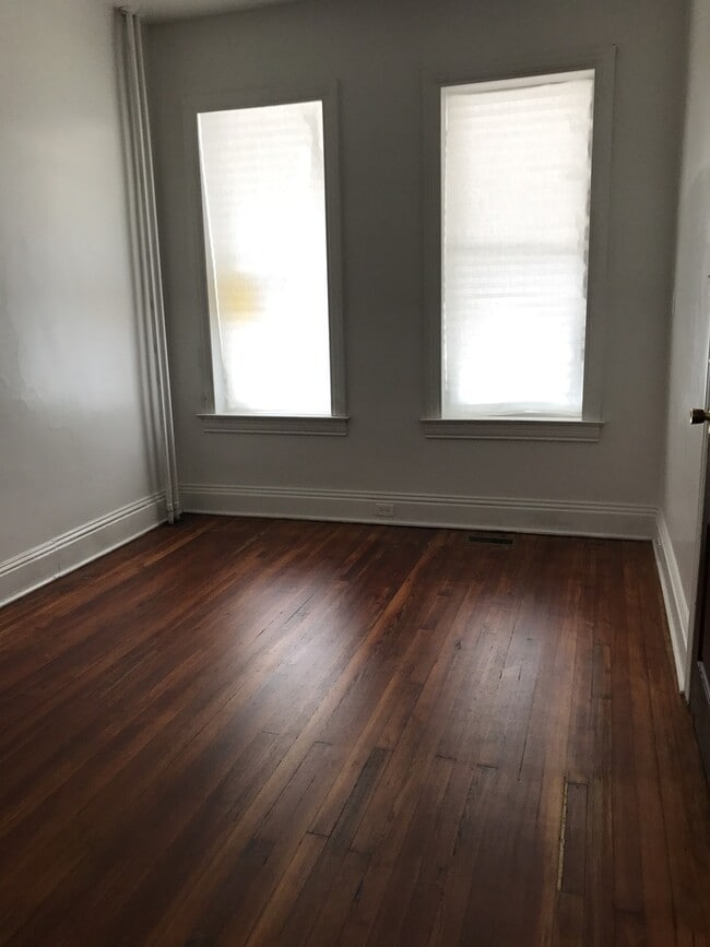 Photo - 1st Floor 1-2 Bedroom York City SD