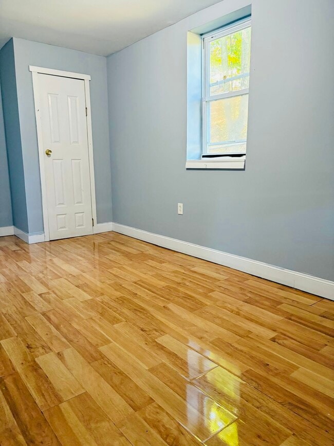 Photo - 234 Greenwich Ave