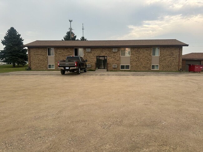Building Photo - 44 Country Rd Unit 11