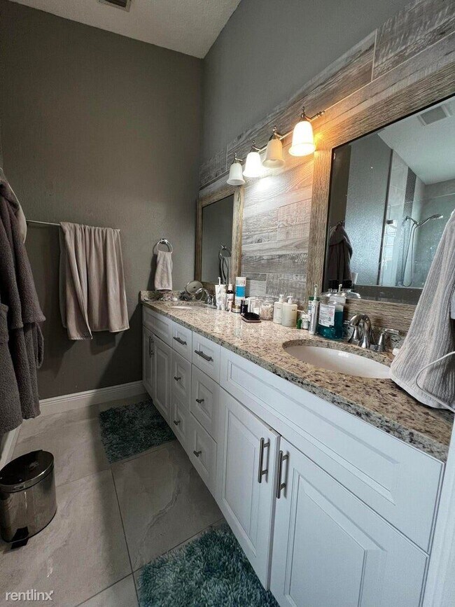 Photo - 3 br, 2 bath House - 4000 Sea Grape Cir