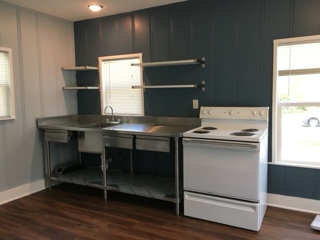 Photo - 903 Haynes Street