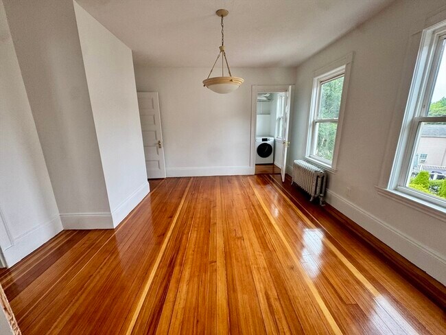 Photo - 145 Lagrange St Unit 1