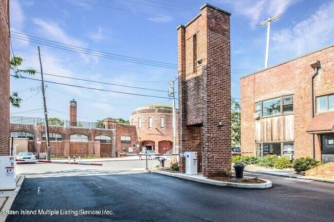 Photo - 90 Bay Street Landing