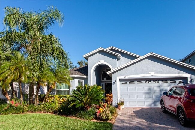 Building Photo - 16204 Nottingham Park Way