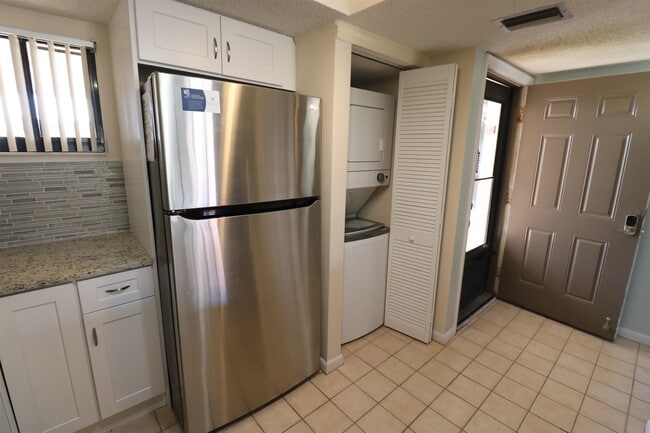 Photo - 4250-4A1A A1A S